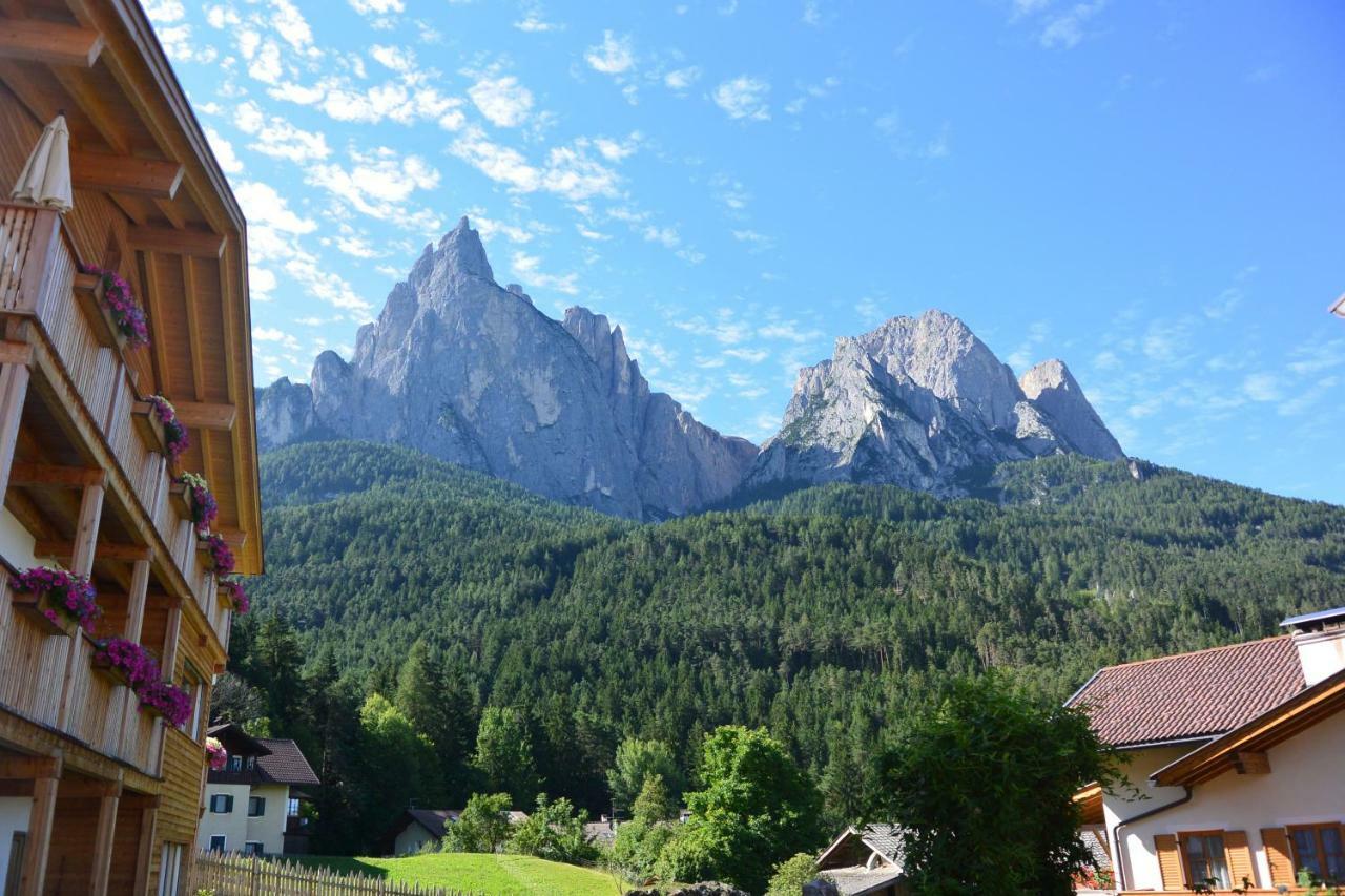 Haus Bernard Lägenhet Seis am Schlern Exteriör bild