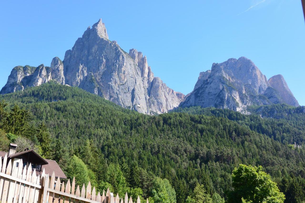 Haus Bernard Lägenhet Seis am Schlern Exteriör bild